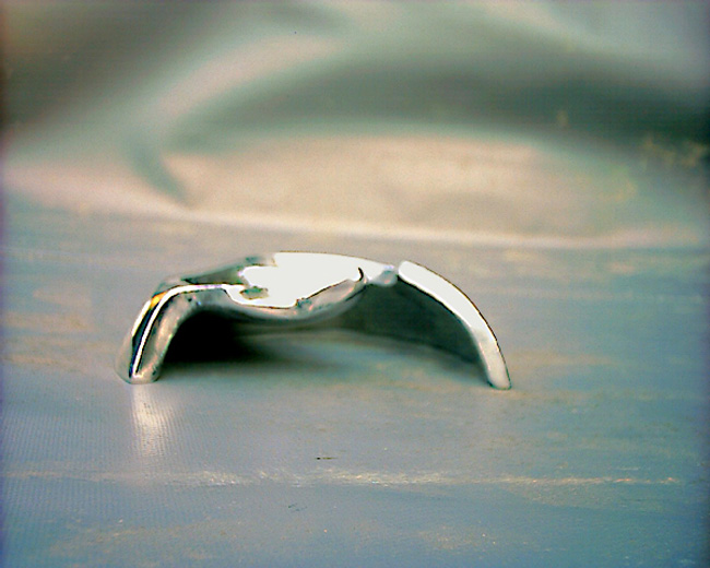 cendrier sculpture objet design aluminium creation annees 70-80 par michel jaubert createur designer cendriers coupes vides poches