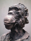 buste de singe tel un personnage important fonderie coufignal bronze